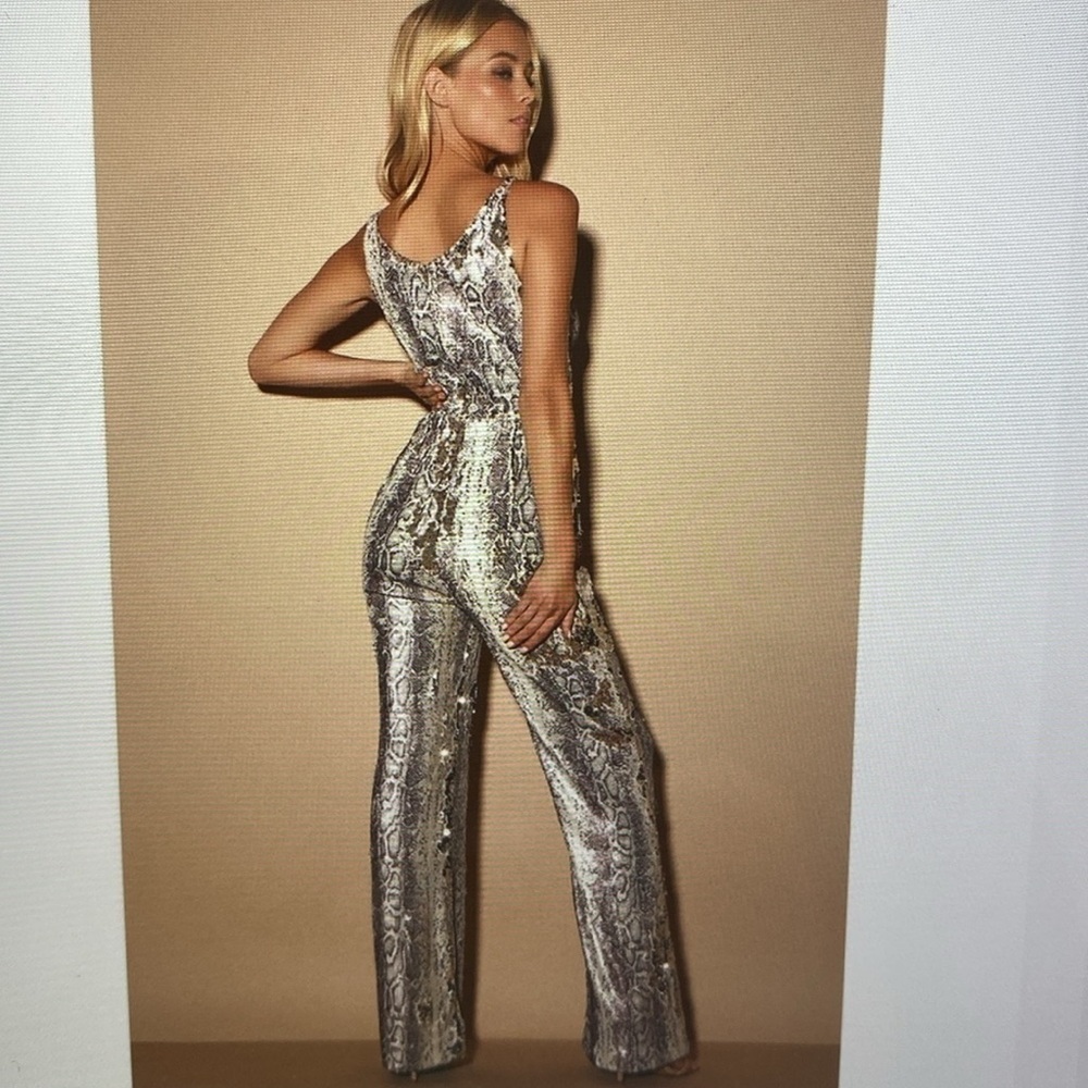 NWT Dress The Population Charlie Python heavy Sequins Ornate Jumpsuit Womens XS - Picture 7 of 13
